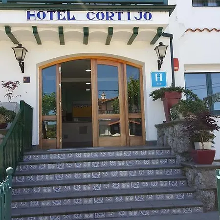 Cortijo Hotel 2*